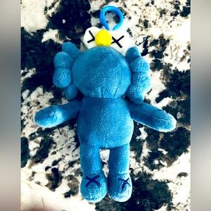 Kaws keychain NEW